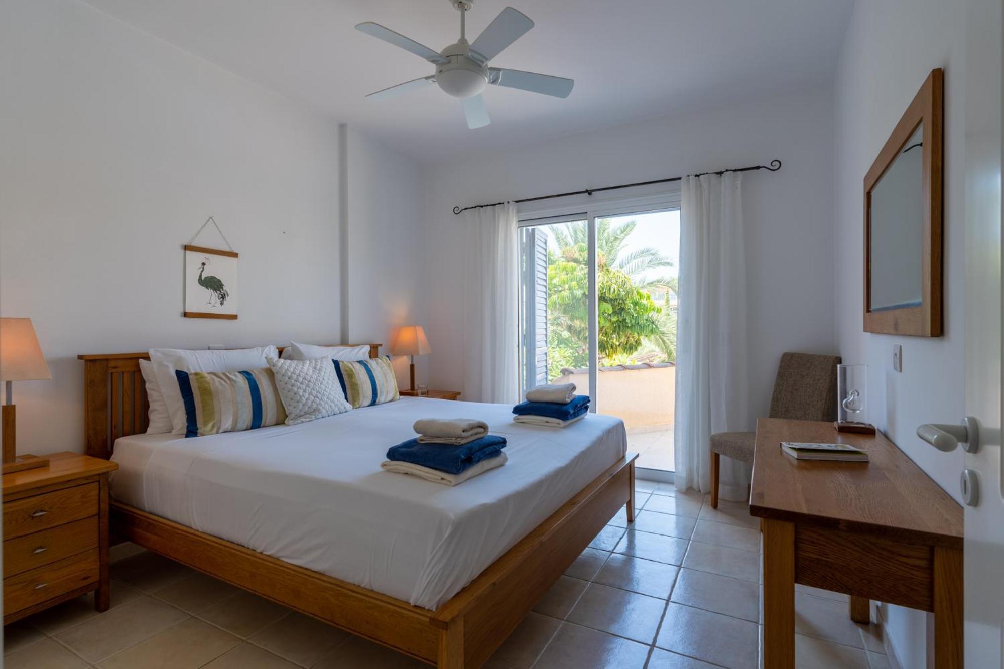 Tropical Paradise In Harbour Paphos, Central & Close To Beach エクステリア 写真